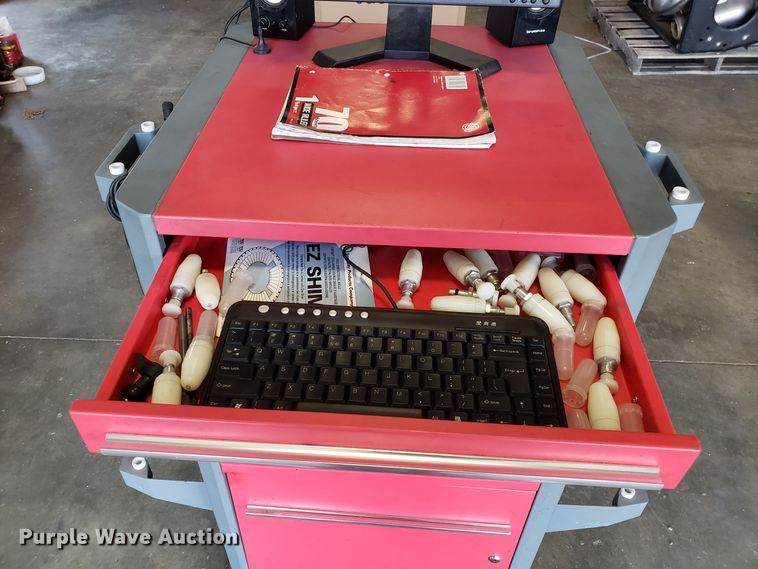 image for item DG8850 Mac Tools X-631 alignment machine