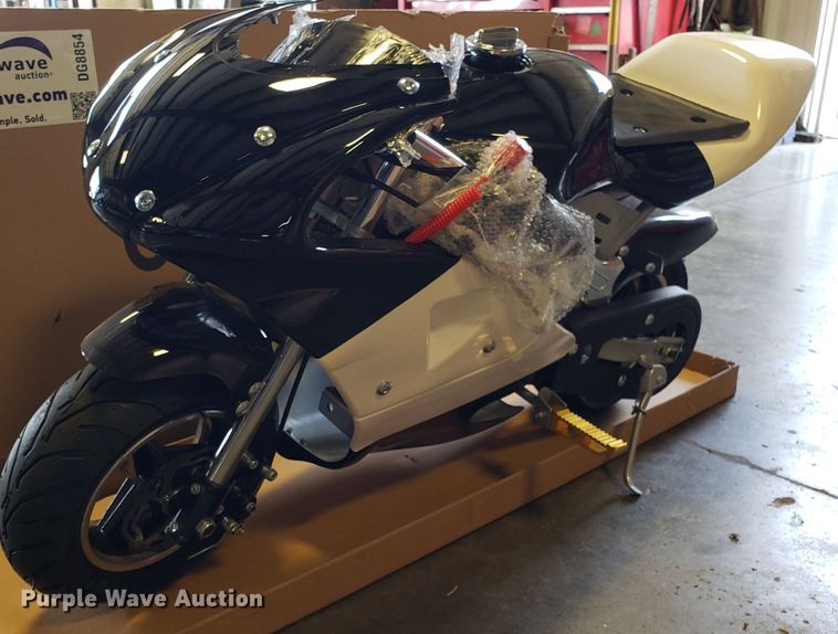 image for item DG8854 2018 C&C Toys pocket motorcycle