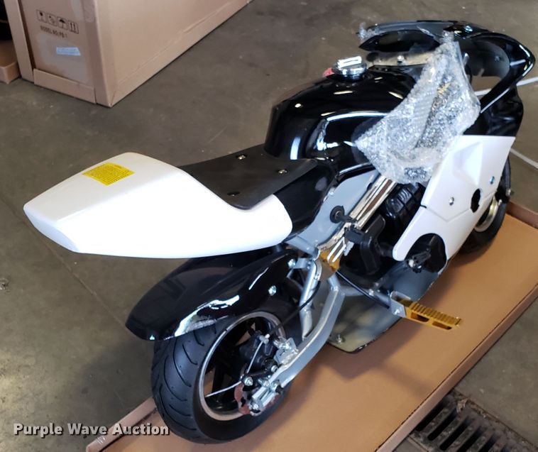 image for item DG8854 2018 C&C Toys pocket motorcycle