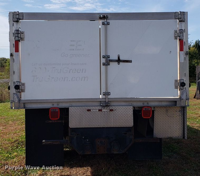 image for item DG8856 2008 Ford F650 Super Duty flatbed truck