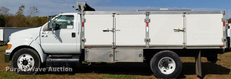 image for item DG8856 2008 Ford F650 Super Duty flatbed truck