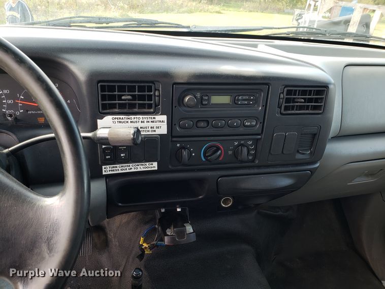 image for item DG8856 2008 Ford F650 Super Duty flatbed truck