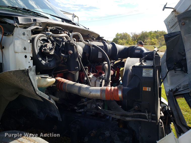 image for item DG8856 2008 Ford F650 Super Duty flatbed truck