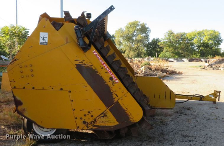 image for item DH1623 Scat 482B compost turner