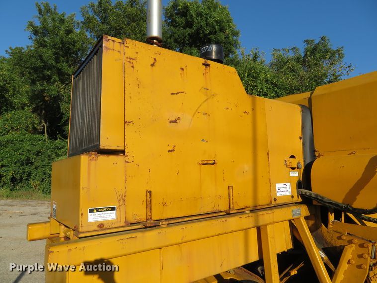 image for item DH1623 Scat 482B compost turner