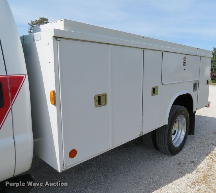 image for item DH1639 2008 Ford F550 Super Duty XL utility truck