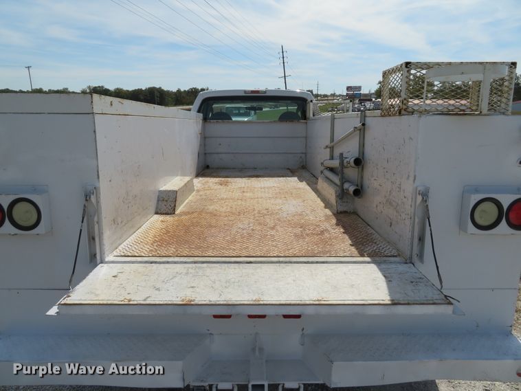 image for item DH1639 2008 Ford F550 Super Duty XL utility truck