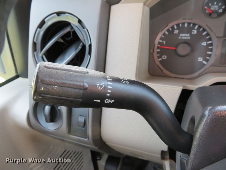 image for item DH1639 2008 Ford F550 Super Duty XL utility truck