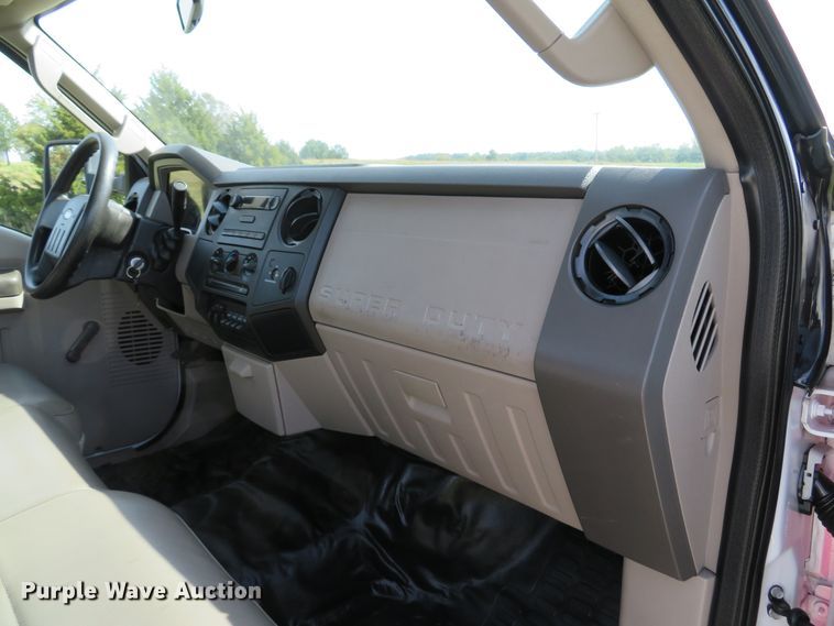 image for item DH1639 2008 Ford F550 Super Duty XL utility truck