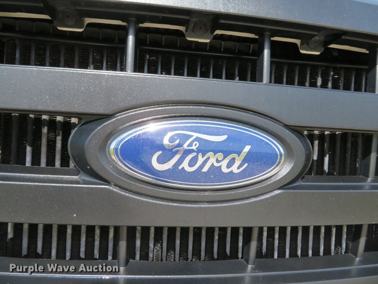 image for item DH1639 2008 Ford F550 Super Duty XL utility truck
