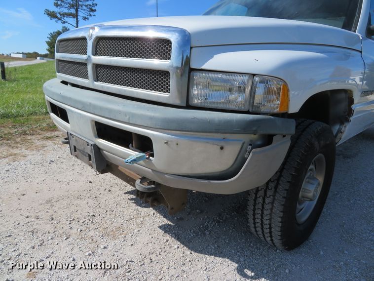 image for item DH1641 1998 Dodge Ram 2500 Club Cab utility bed pickup truck