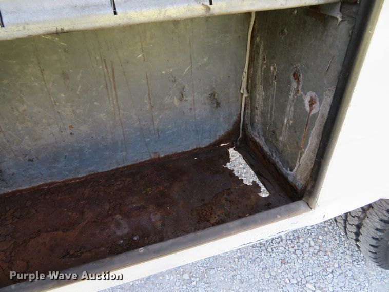 image for item DH1641 1998 Dodge Ram 2500 Club Cab utility bed pickup truck