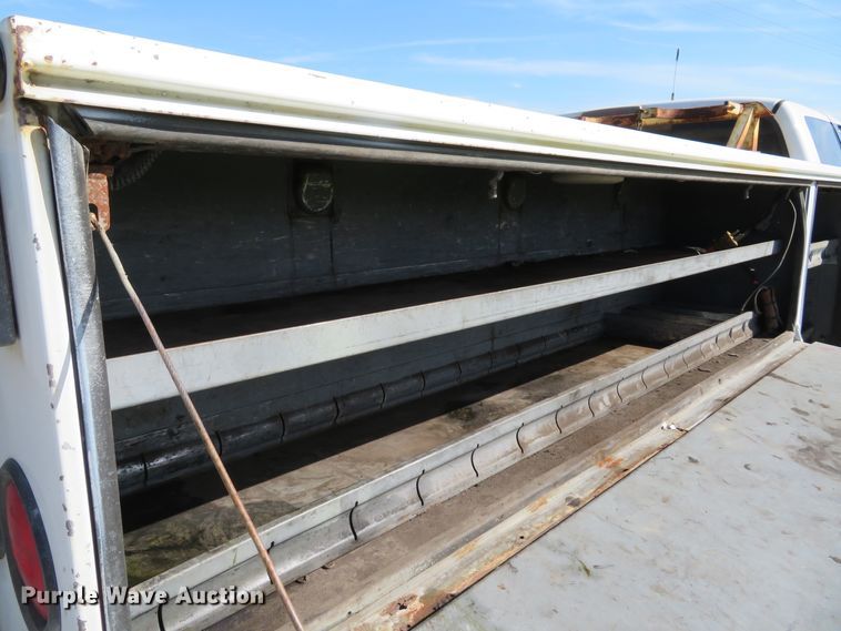 image for item DH1641 1998 Dodge Ram 2500 Club Cab utility bed pickup truck