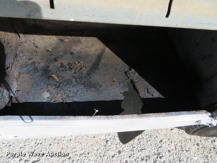 image for item DH1641 1998 Dodge Ram 2500 Club Cab utility bed pickup truck