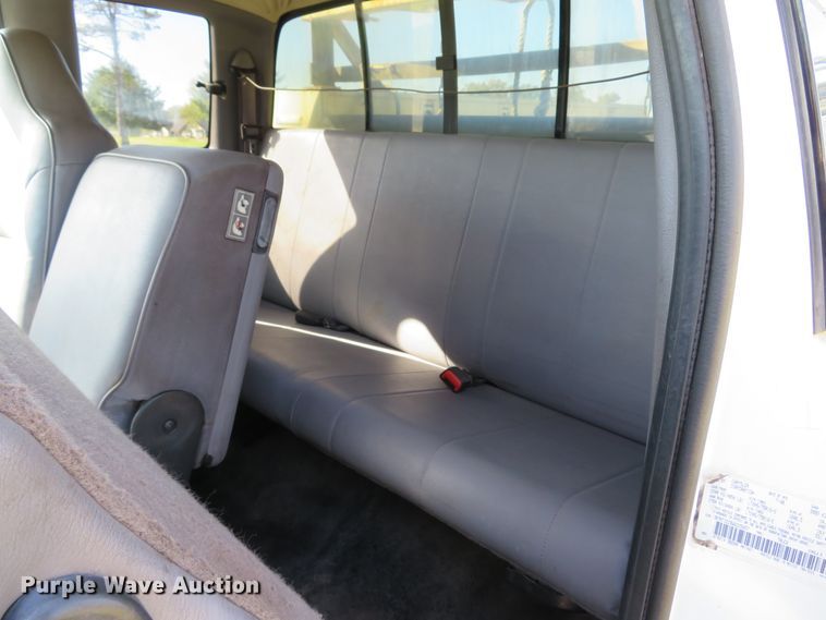 image for item DH1641 1998 Dodge Ram 2500 Club Cab utility bed pickup truck