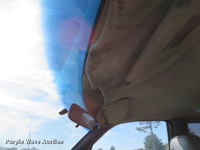 image for item DH1641 1998 Dodge Ram 2500 Club Cab utility bed pickup truck