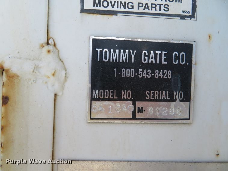 image for item DH1641 1998 Dodge Ram 2500 Club Cab utility bed pickup truck