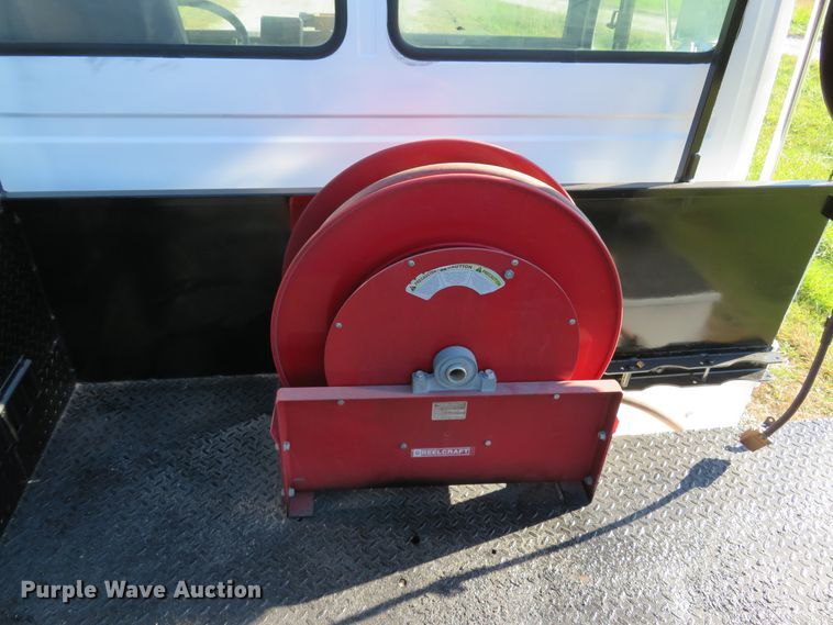 image for item DH1642 2003 Freightliner FL70 utility truck