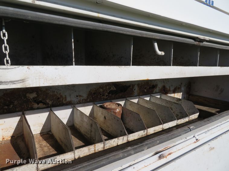 image for item DH1642 2003 Freightliner FL70 utility truck