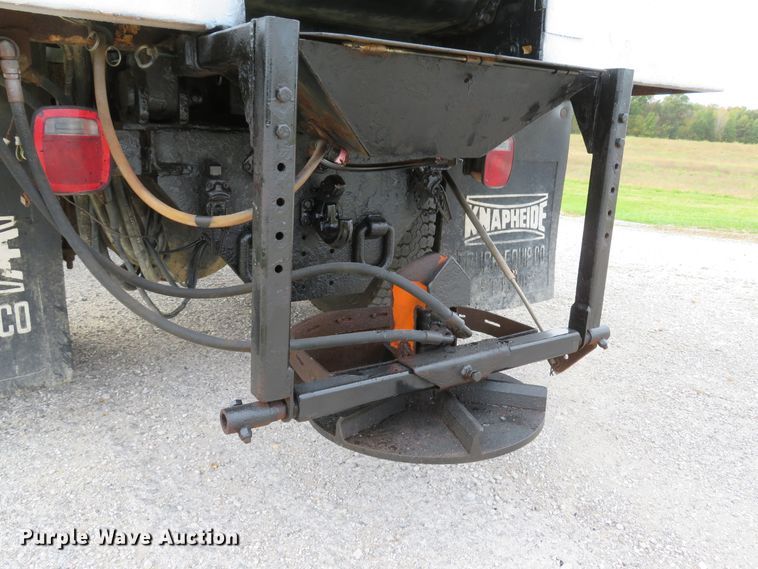 image for item DH1644 2008 GMC C8500 dump truck