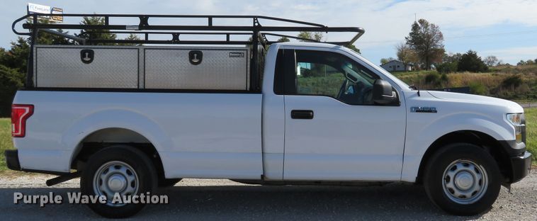 image for item DH1645 2015 Ford F150 XL pickup truck