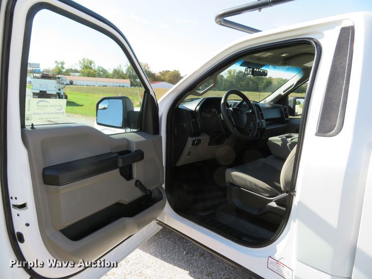 image for item DH1645 2015 Ford F150 XL pickup truck