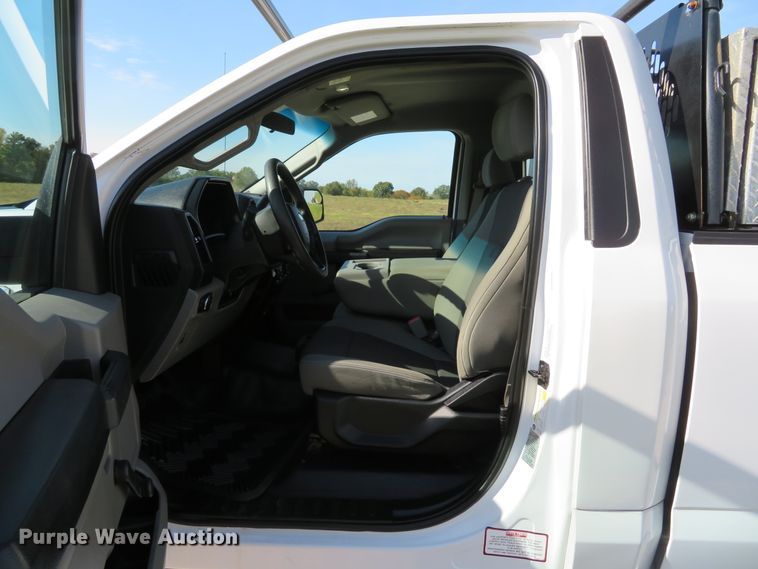 image for item DH1645 2015 Ford F150 XL pickup truck