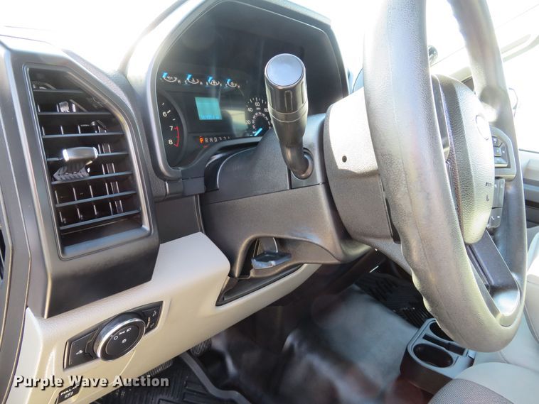 image for item DH1645 2015 Ford F150 XL pickup truck