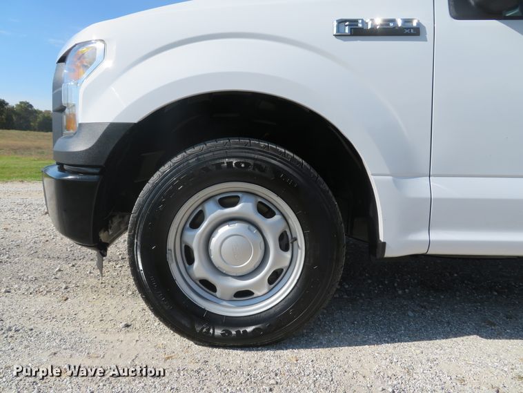 image for item DH1645 2015 Ford F150 XL pickup truck