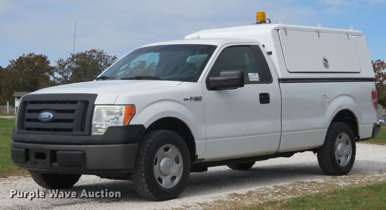 image for item DH1647 2009 Ford F150 XL pickup truck