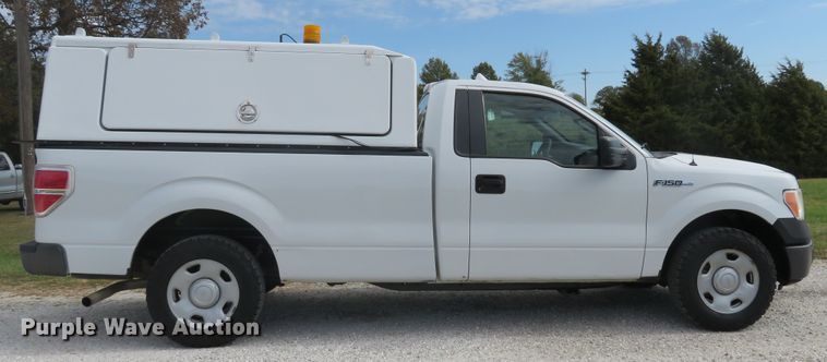image for item DH1647 2009 Ford F150 XL pickup truck