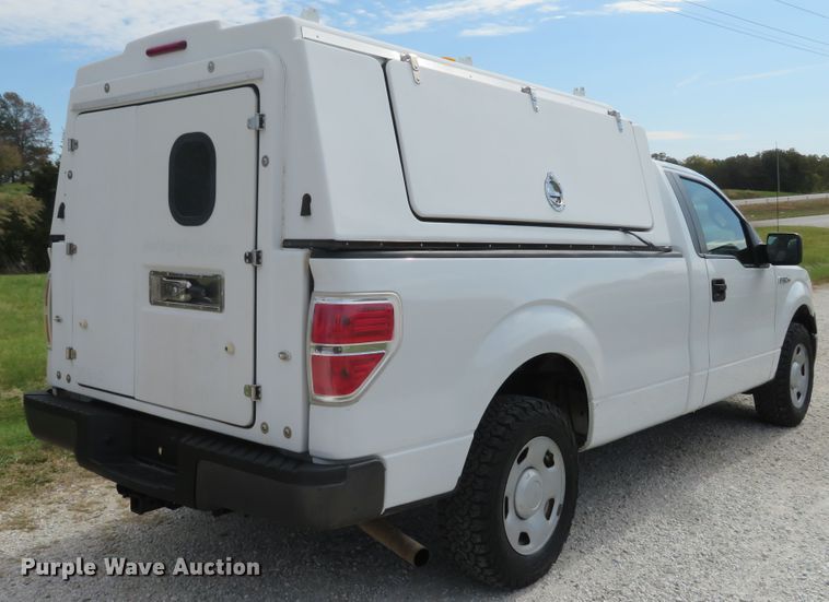 image for item DH1647 2009 Ford F150 XL pickup truck