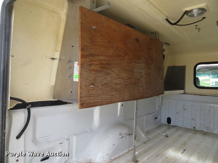 image for item DH1647 2009 Ford F150 XL pickup truck