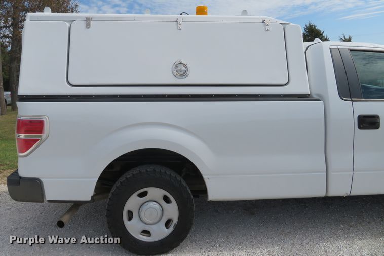 image for item DH1647 2009 Ford F150 XL pickup truck