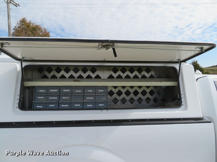 image for item DH1647 2009 Ford F150 XL pickup truck