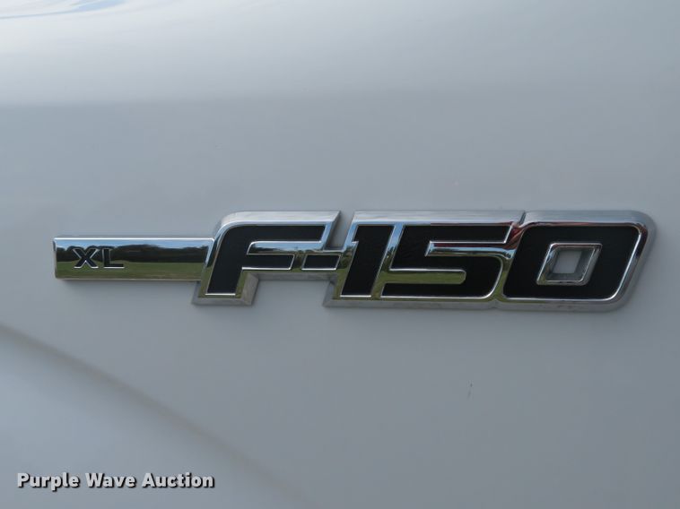 image for item DH1647 2009 Ford F150 XL pickup truck