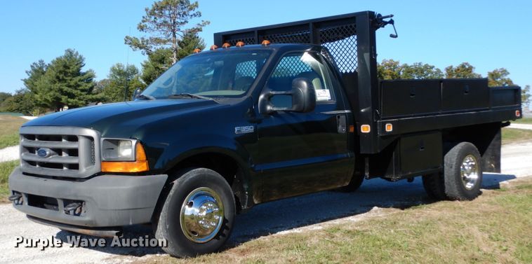 image for item DH2172 2001 Ford F350 Super Duty XL dump bed pickup truck