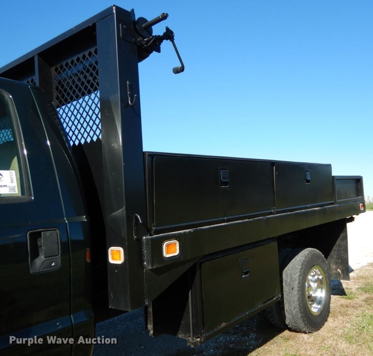 image for item DH2172 2001 Ford F350 Super Duty XL dump bed pickup truck