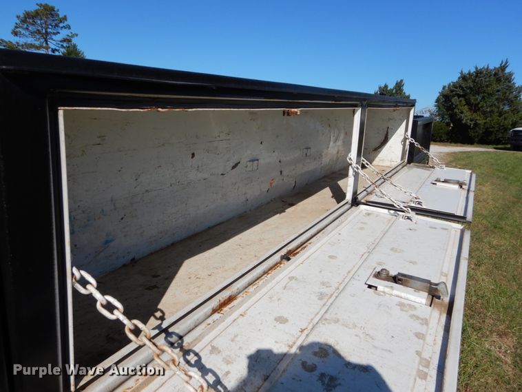 image for item DH2172 2001 Ford F350 Super Duty XL dump bed pickup truck