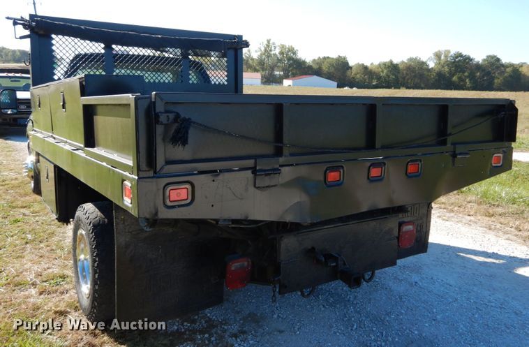 image for item DH2172 2001 Ford F350 Super Duty XL dump bed pickup truck