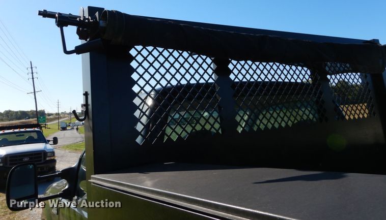 image for item DH2172 2001 Ford F350 Super Duty XL dump bed pickup truck