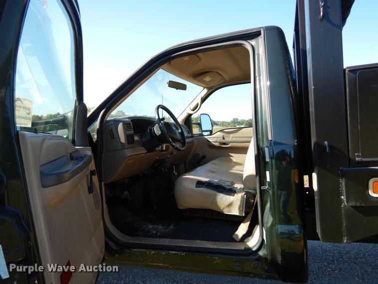 image for item DH2172 2001 Ford F350 Super Duty XL dump bed pickup truck