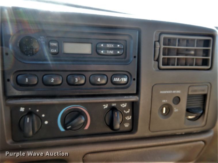 image for item DH2172 2001 Ford F350 Super Duty XL dump bed pickup truck