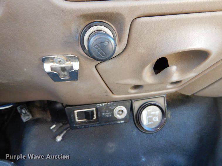 image for item DH2172 2001 Ford F350 Super Duty XL dump bed pickup truck