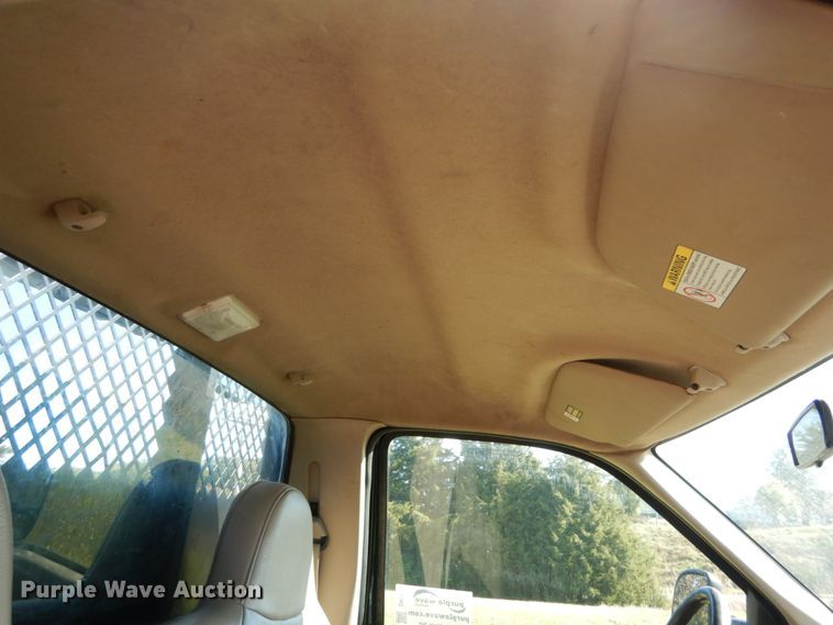 image for item DH2172 2001 Ford F350 Super Duty XL dump bed pickup truck