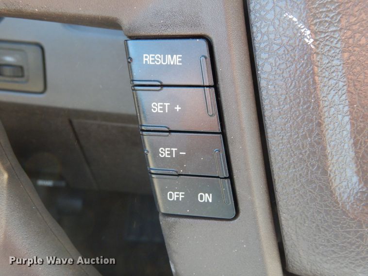 image for item DH2179 2010 Ford F150 XLT SuperCab pickup truck