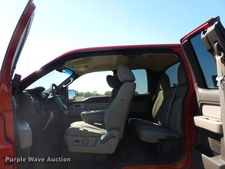 image for item DH2179 2010 Ford F150 XLT SuperCab pickup truck