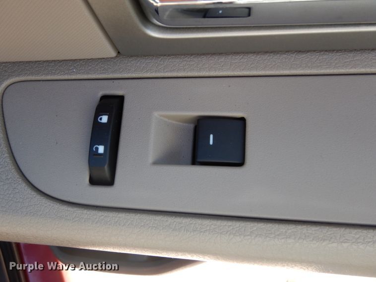 image for item DH2179 2010 Ford F150 XLT SuperCab pickup truck