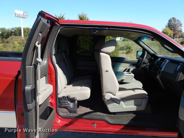 image for item DH2179 2010 Ford F150 XLT SuperCab pickup truck