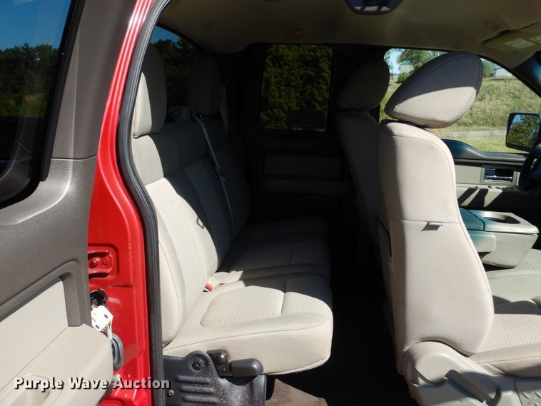 image for item DH2179 2010 Ford F150 XLT SuperCab pickup truck